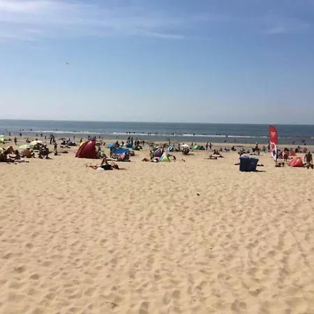 Bungalow In North Holland By The Coast Сasa de vacaciones