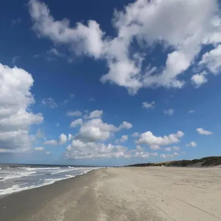 Bungalow In North Holland By The Coast * Sint Maartensvlotbrug